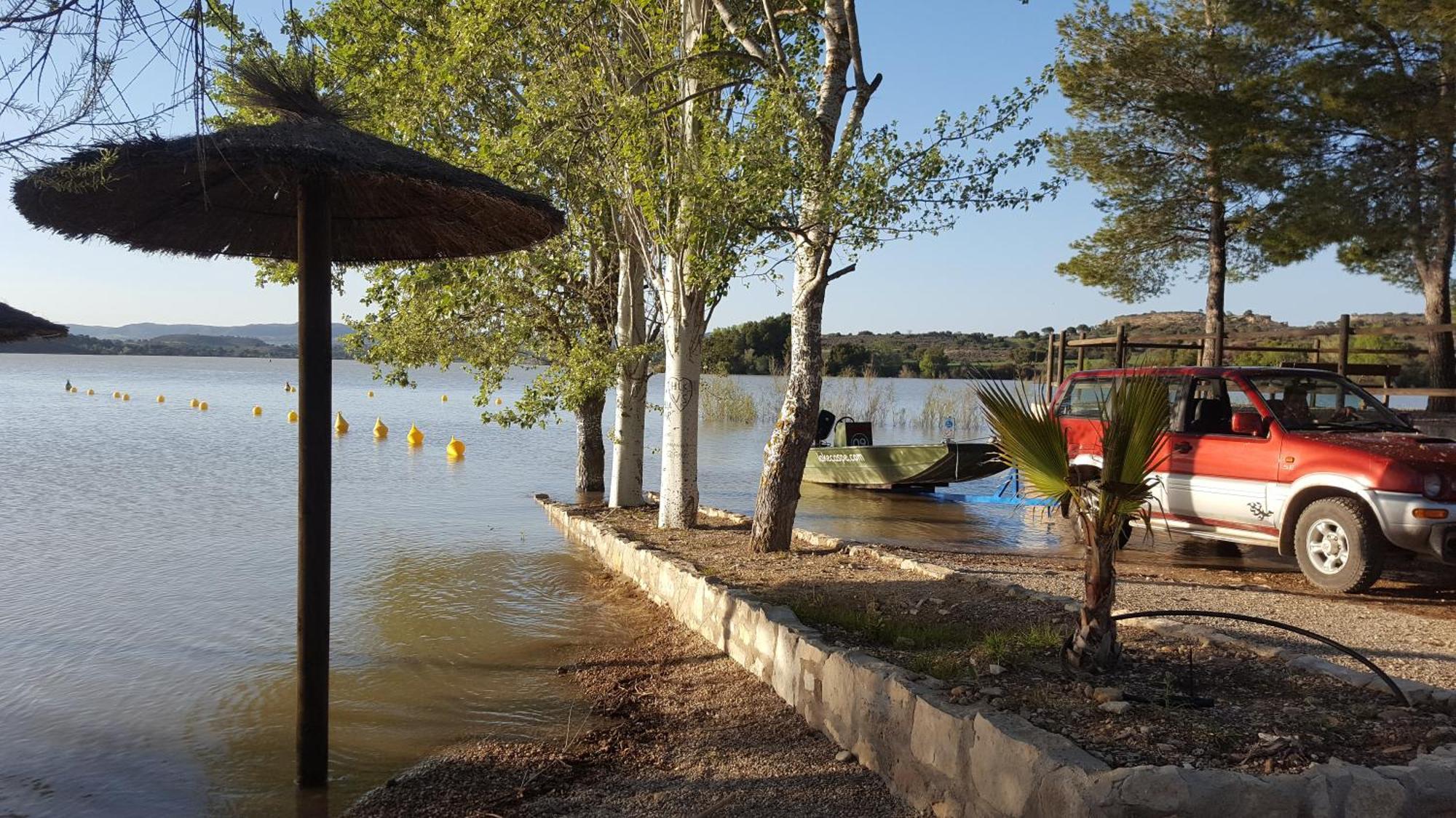Taiga Lake Caspe Exterior foto